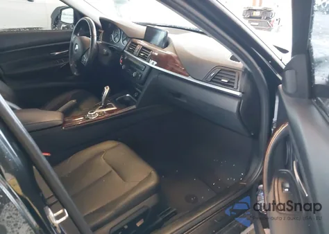 2013 BMW 328I z USA, uszkodzony, nr VIN WBA3C1C57DF438774